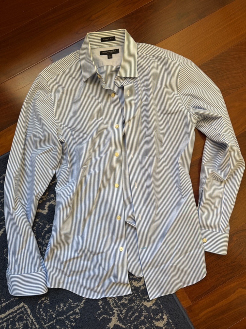 Banana Republic Men's Blue & White Pinstripe Dress Shirt